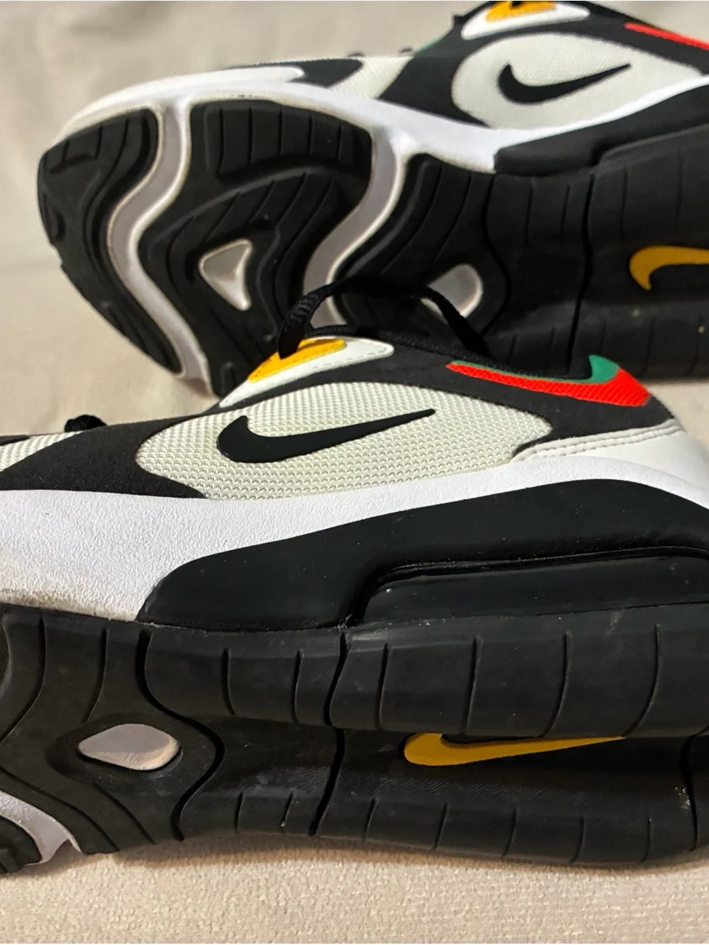 Nike Youth Air 200 Sneakers in White/Black/Green/Yellow